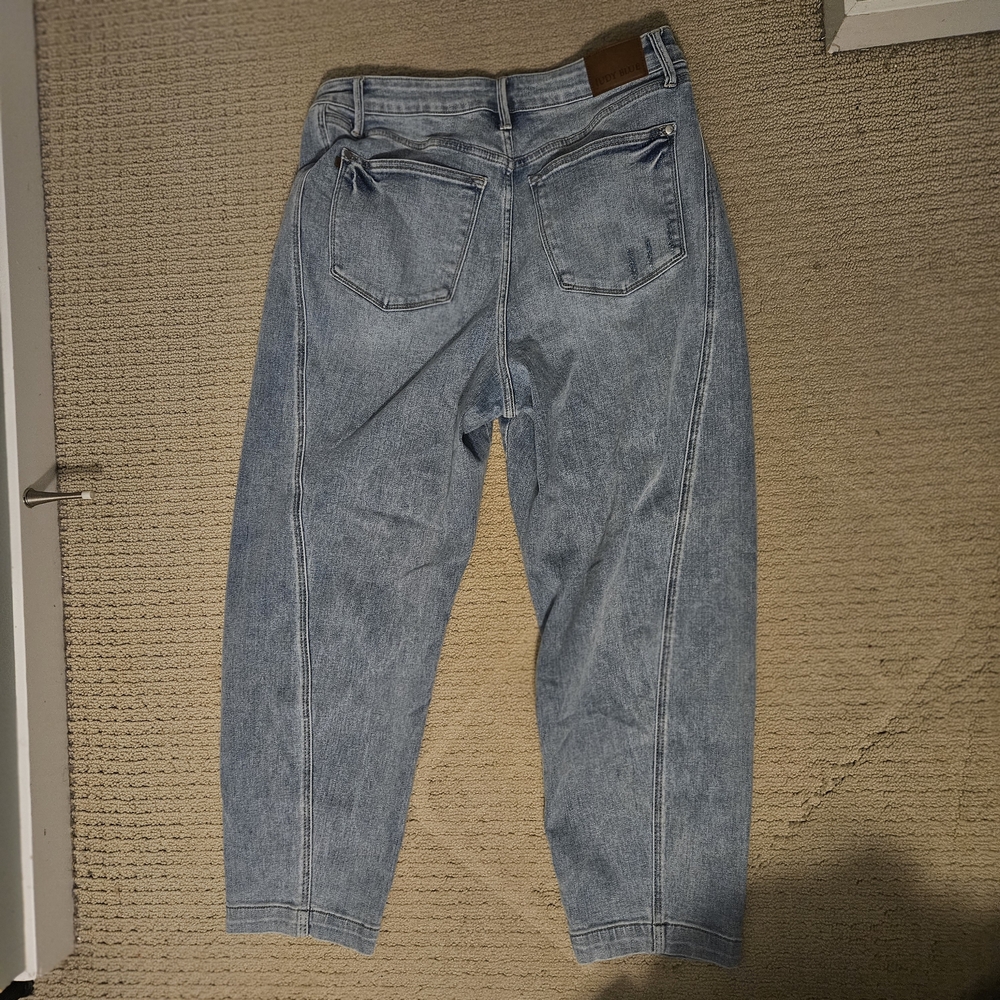 Judy Blue Barrel Leg High Rise Light Wash Denim Jeans 16W - Picture 2 of 6